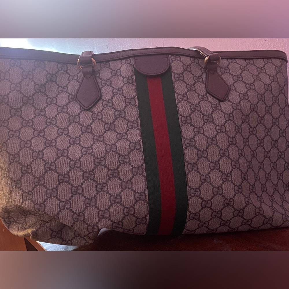 Gucci Beige Monogram Tote with Red and Green Stripe - Picture 2 of 7